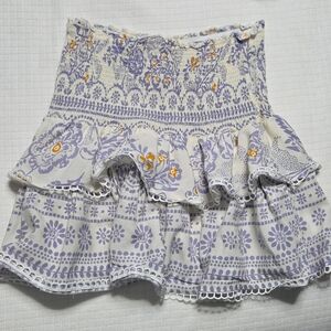 Elegant Floral Lace Trim Mini Skirt